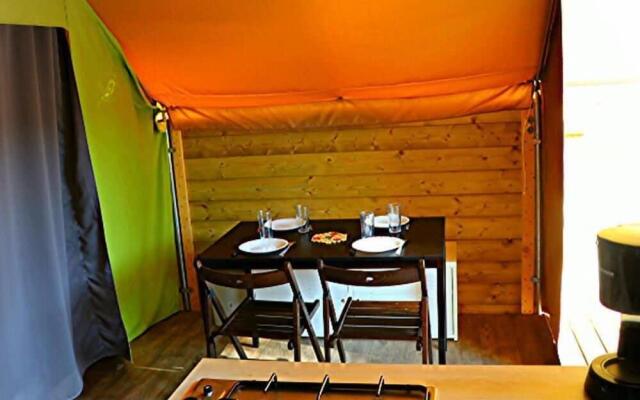 Camping des Rives des Corbieres