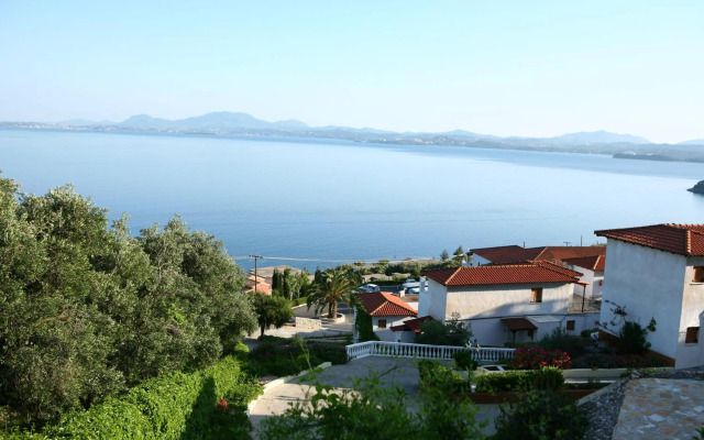 Pantokrator Hotel