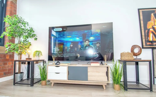 Apartment - Sleeps 4 - Parking - Workspace