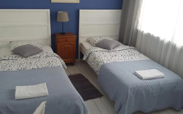 Mirka Apartment