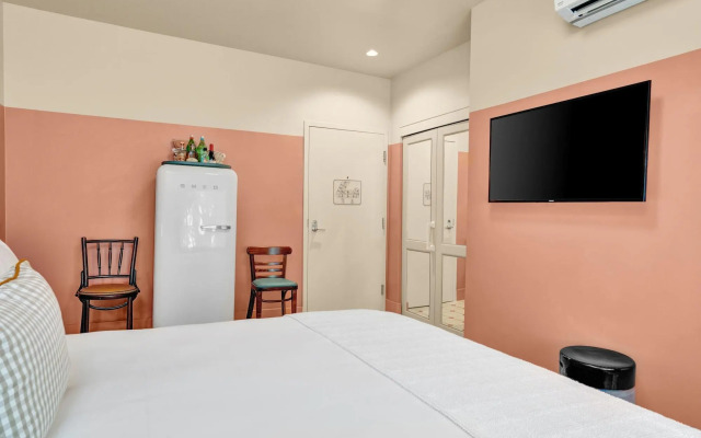 Hotel Trouvail Miami Beach