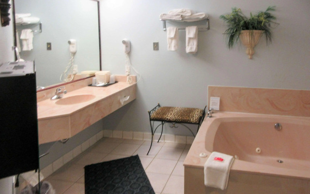 Quality Inn & Suites Manitou Springs at Pikes Peak