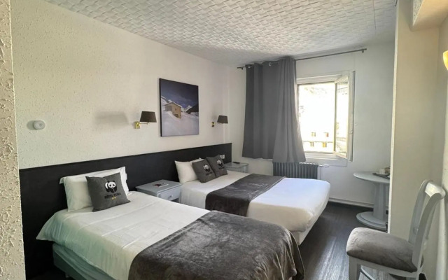 Hotel Panda