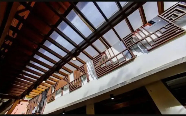 Corner Crib El Nido Hostel
