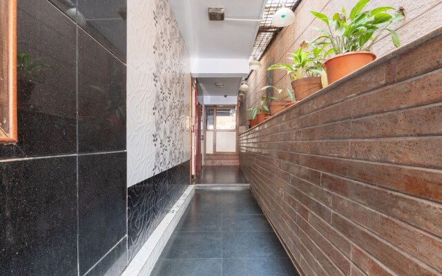 OYO 10821 Sree Balaji Residency