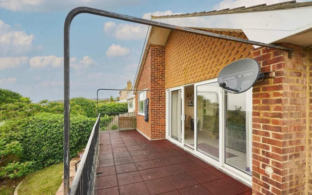 Host Stay Saltdean Sea View