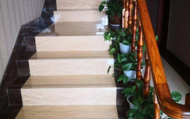 Yunshang Business Hotel