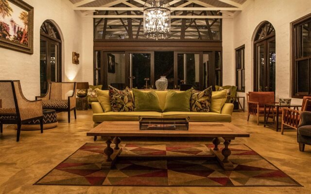 Mbano Manor Hotel Victoria Falls