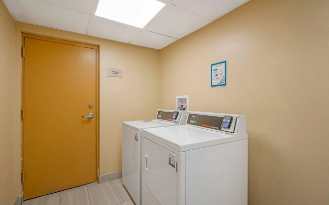 Quality Inn Bradenton North I-75