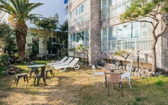 Good Morning House Pension in Seogwipo