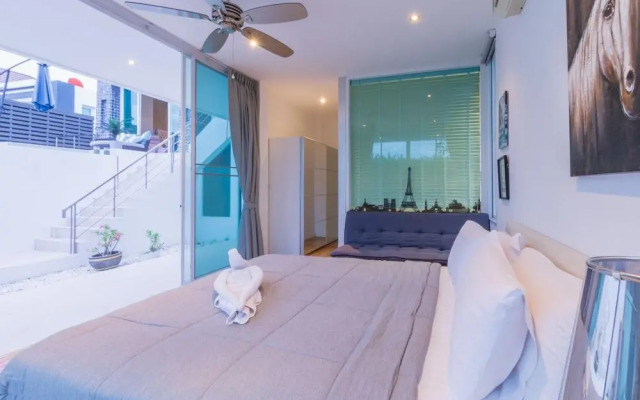 Luxury 3 Bedroom Villa, Sea View (PM-A5)