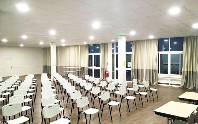 Complexe Hôtelier Regain