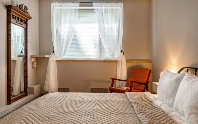 Апартаменты Посутки на Коммунальной 11