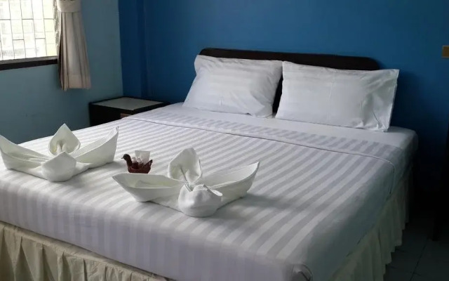 Patong Deli Hotel
