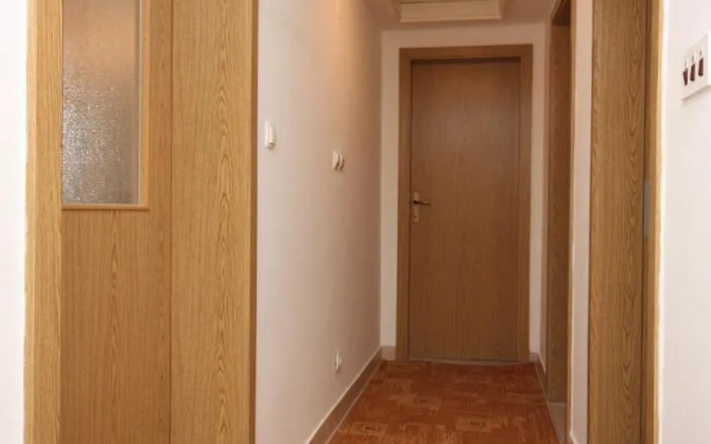 Apartments with a parking space Vinisce, Trogir - 6117