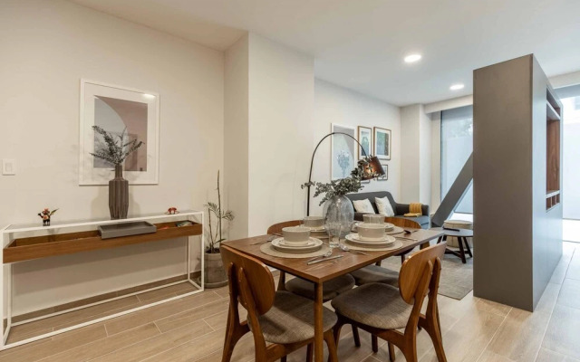 Casai Roma 1 BR Central Studio