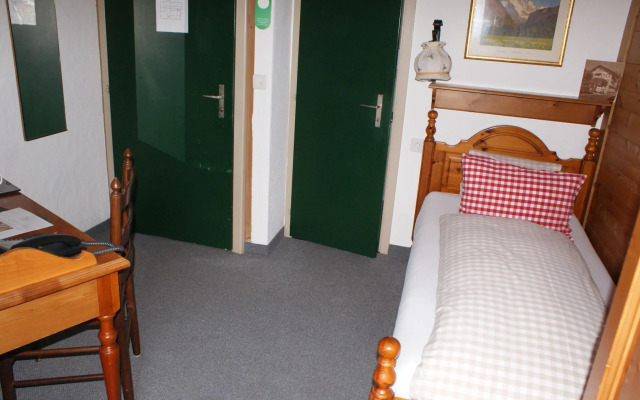 Hotel Bären - The Bear Inn