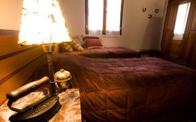 Golden Lodge