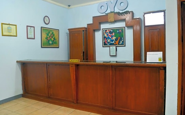 OYO 1240 Hotel Pantai Jaya