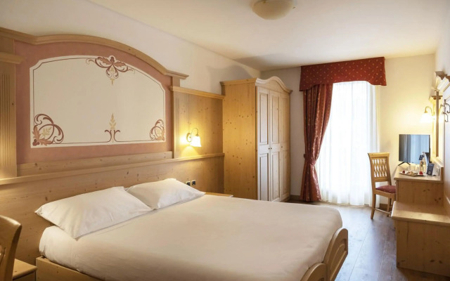 Beverly Alps Hotel & Spa