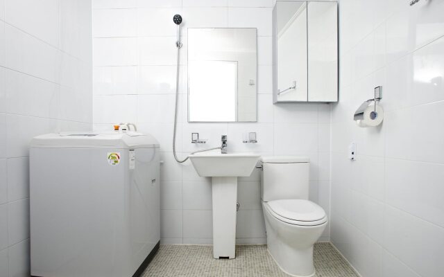 KStar Stay Residence Hoehyun - Hostel