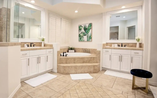 Luxurious Villa Living in Indio w/ Pool/Spa