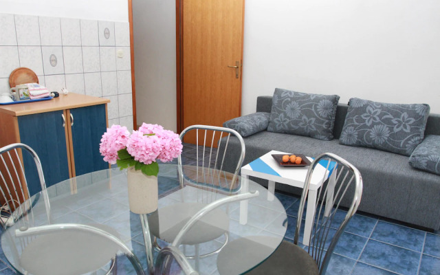 Apartments Sanader