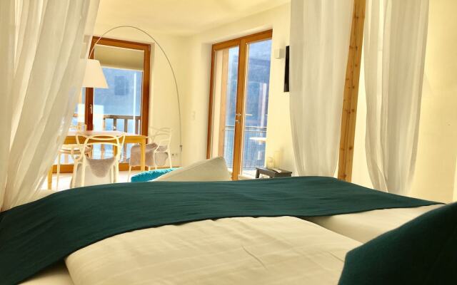 Hallstatt Hideaway - Adults only