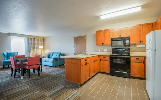 Hampton Inn & Suites Los Alamos White Rock