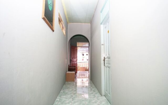 Sepinggan Asri Syariah Guesthouse by OYO Rooms