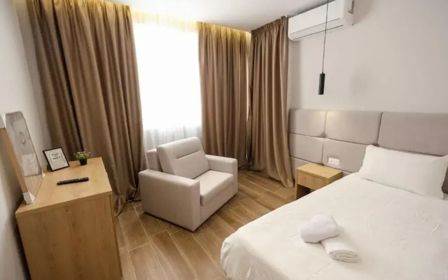 Blue Studios By Comfort Suites