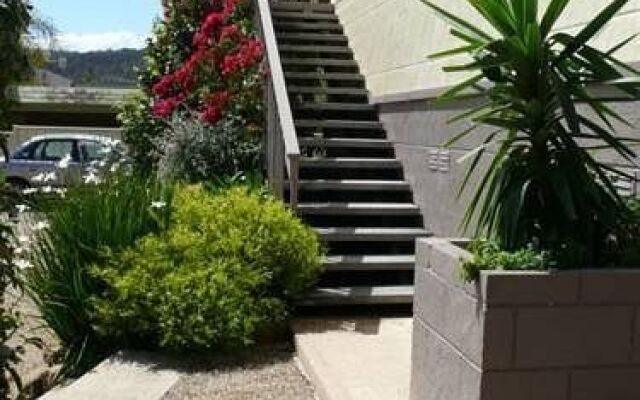 Sandpiper Holiday Units