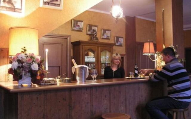 Zajazd Zamkowy - Schloßgasthof