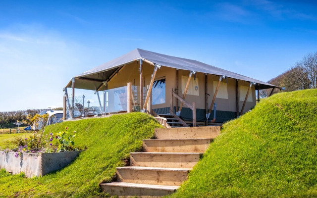 Semira Tent Lodge