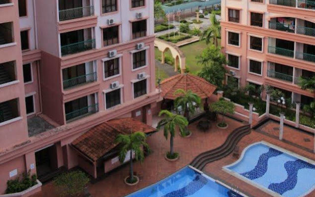 QQ Boutique Service Apartment @ Marina Court Resort Condominium