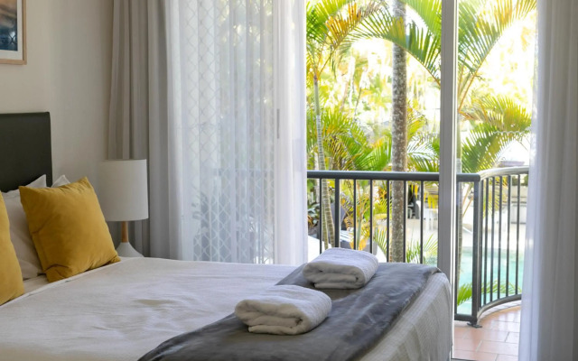 Noosa Tropicana