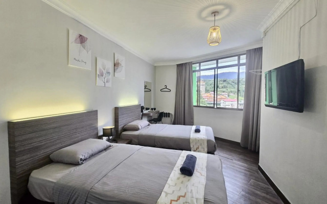 Parkland Hotel