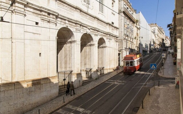 Chiado Premium by Homing