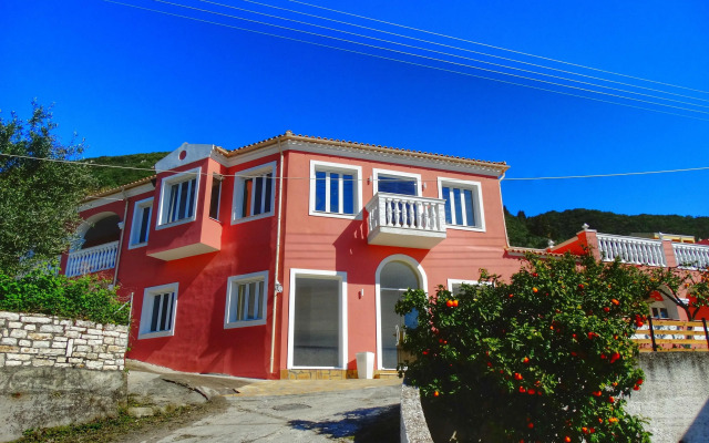 Paradiso Apartments