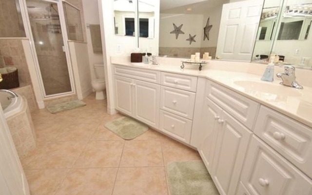 Oceanwalk 14-306 Apartment 2