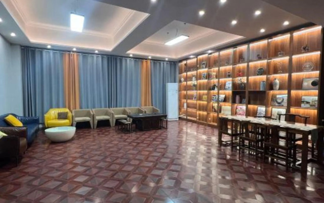 Iu Hotel Zhengzhou Science Avenue Zhengzhou University