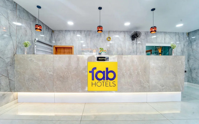 Fabhotel Q One Plaza