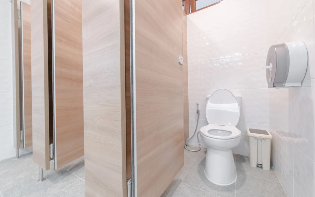 Tiny Taladnoi Hostel