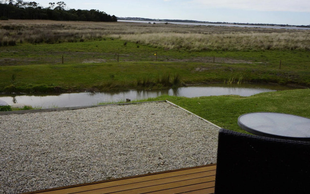 Pelican Point Tasmania