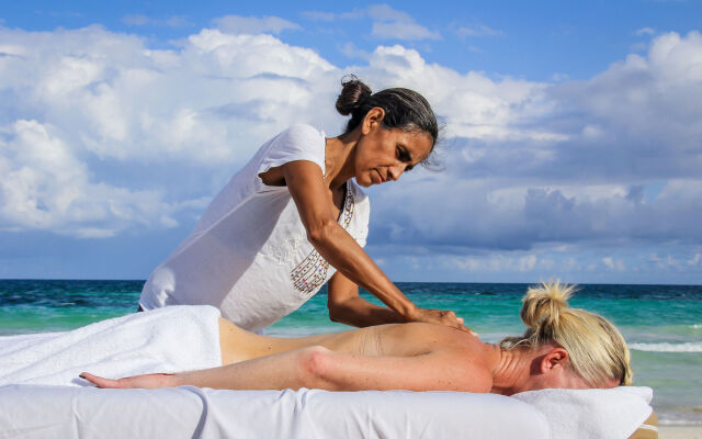 Playa Canek Beachfront Eco Hotel