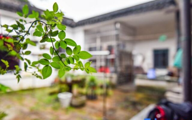 The Courtyard Suzhou Inn