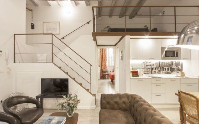 La by Oldtown SS Apartments