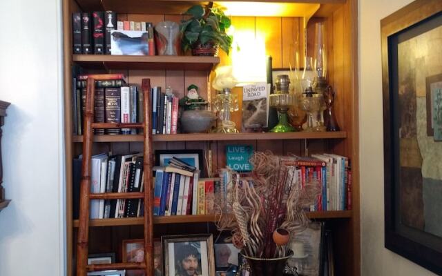 Carraway Guest House