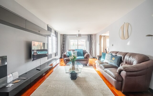 GLOBALSTAY Tranquil Family Retreat