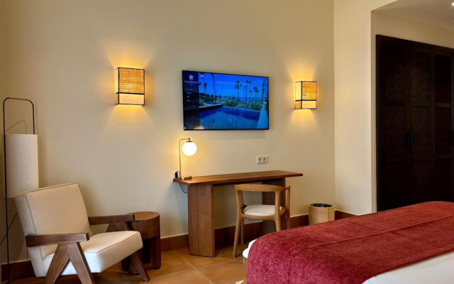 Punta Bermeja Premium Beach Hotel